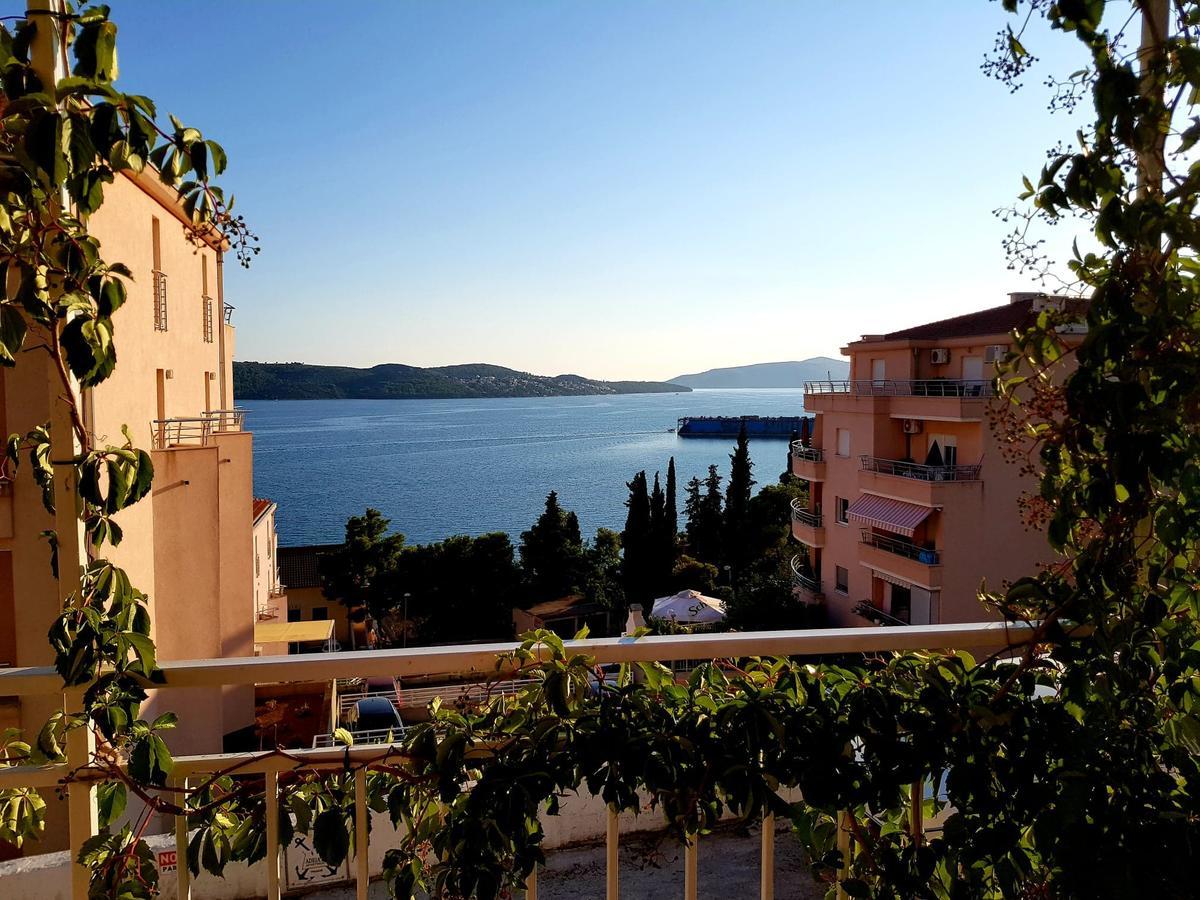 Adriatic Apartments Trogir Exterior photo