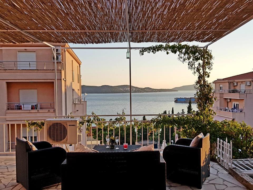 Adriatic Apartments Trogir Exterior photo